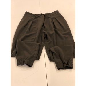 Topshop CAMO GREEN PLEATED JOGGERS SIZE 6